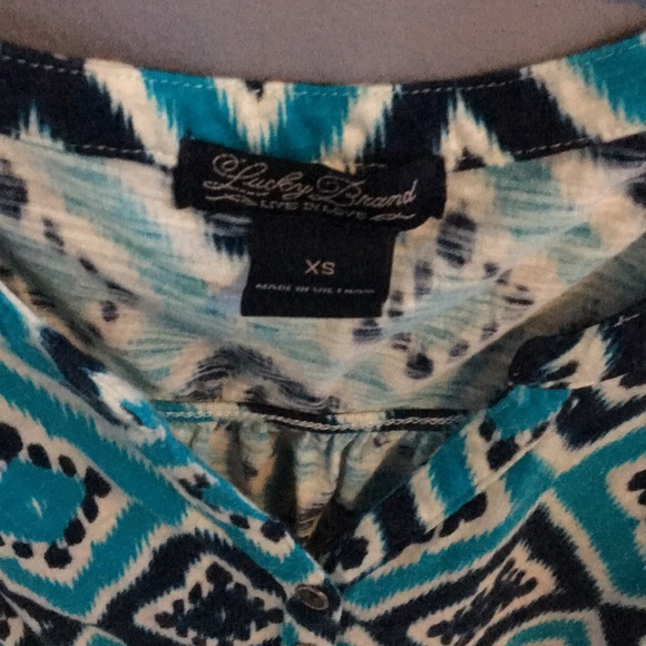 T-shirt - Picture 2 of 2